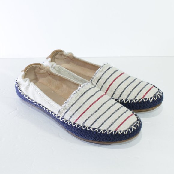 NEW SPERRY LOAFERS - Picture 2 of 6